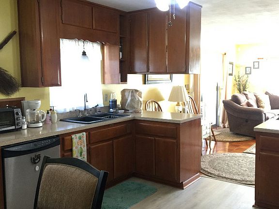 5th image of 3513 Kearly Ave