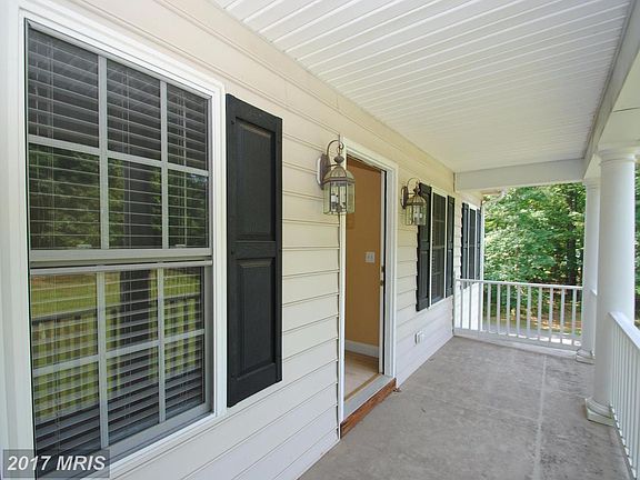 3rd image of 13203 Chandler Ct