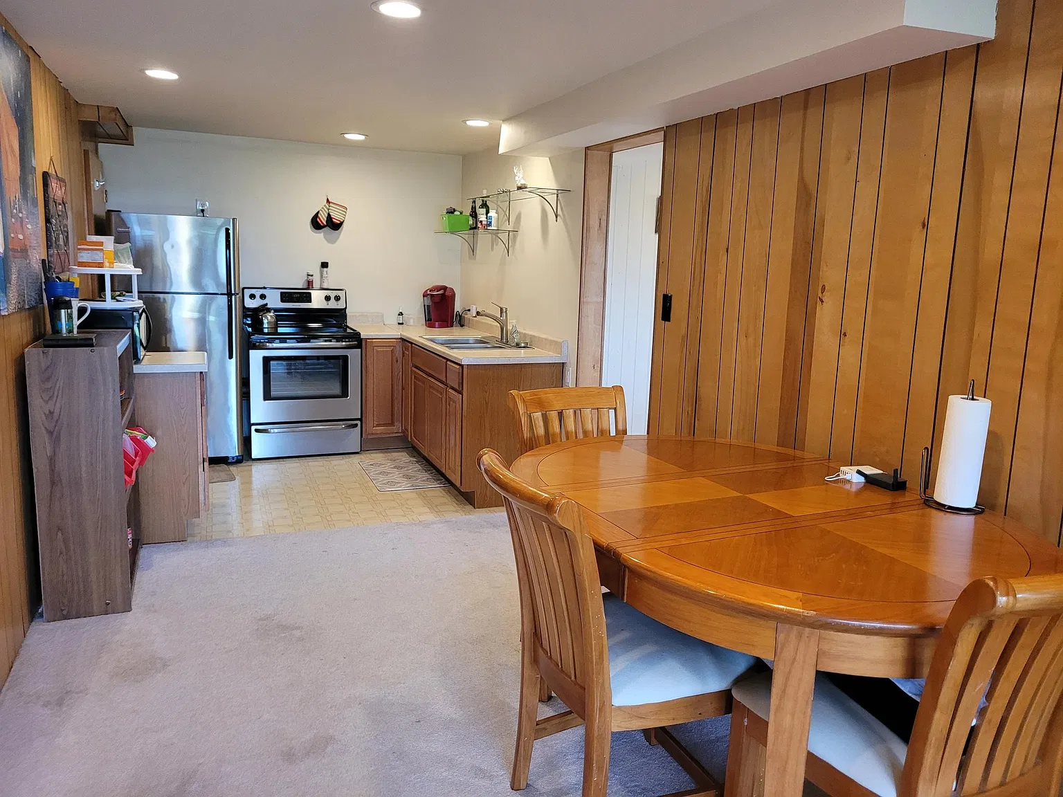 538 Aaby Dr — Photo 3