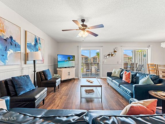 3rd image of 27 Ocean Isle West Boulevard # Dd