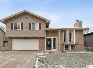 15231 Grover St, Omaha, NE 68144