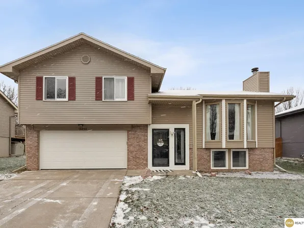 15231 Grover St, Omaha, NE 68144