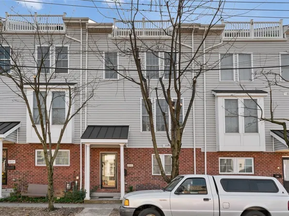 2802 Jane St S, Pittsburgh, PA 15203