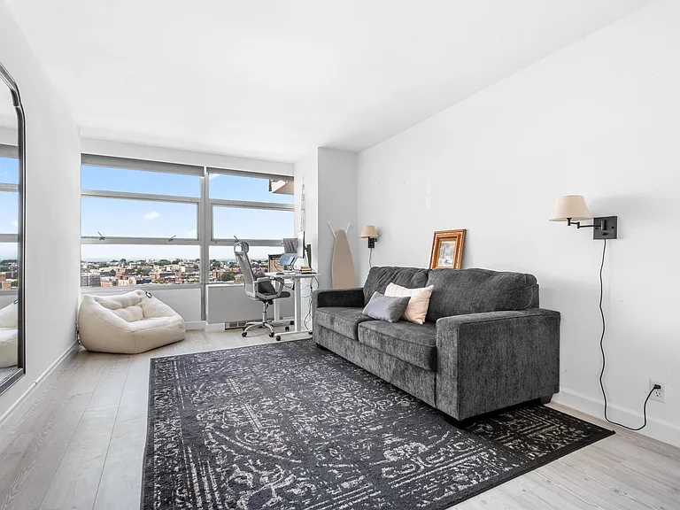 6050 Boulevard East #19C — Photo 14