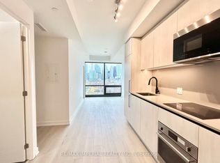 35 Parliament St #1505, Toronto, ON M5A 4R2