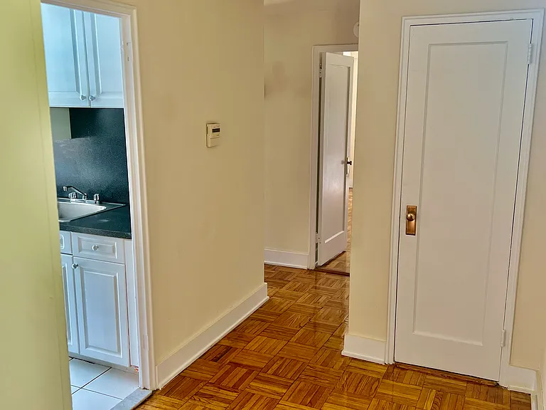 69-35 186th Ln #2A — Photo 6