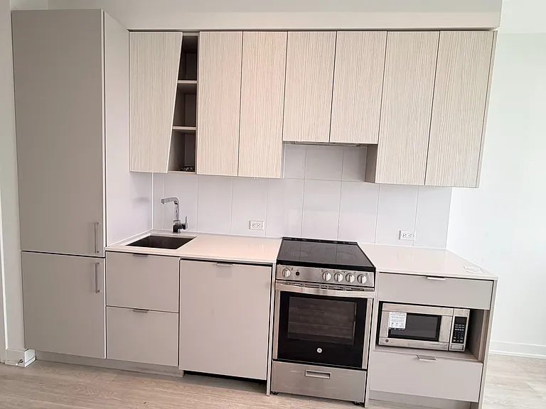 3883 Quartz Rd #1305 — Photo 4