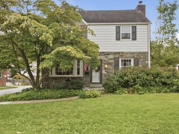 1426 W Wynnewood Rd, Ardmore, PA 19003