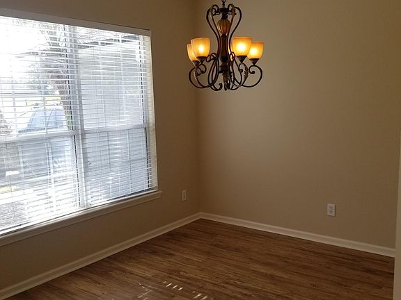 3rd image of 2976 Plum Orchard Dr