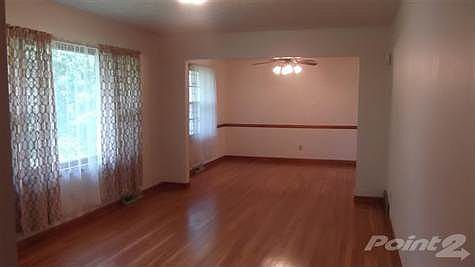 3rd image of 1600 Athens Ct