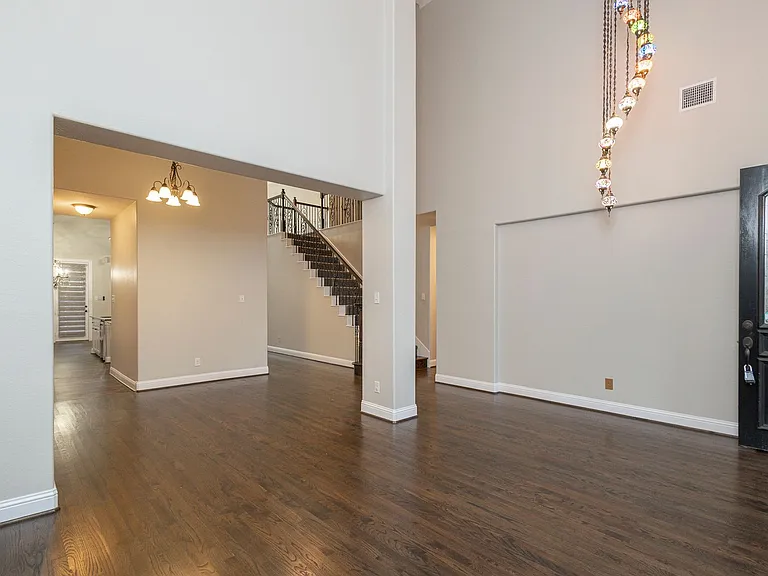 9704 Tanen Dr — Photo 21