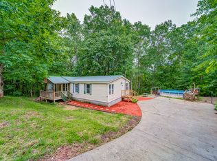 207 Maple Ridge Lake Dr, Dawsonville, GA 30534