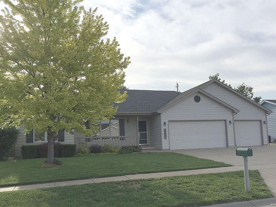 1st image of 1545 Austin Cir