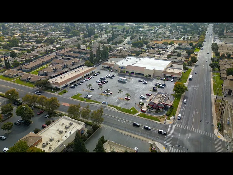1877 Carter Way — Photo 7