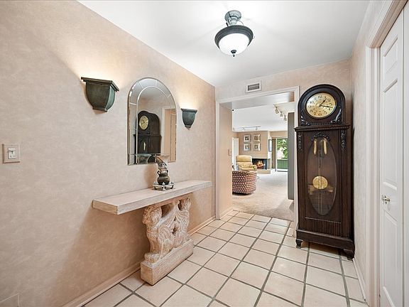 2nd image of 1621 Mission Hills Rd APT 110