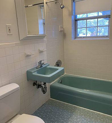 5th image of 6 Viking Ct #56