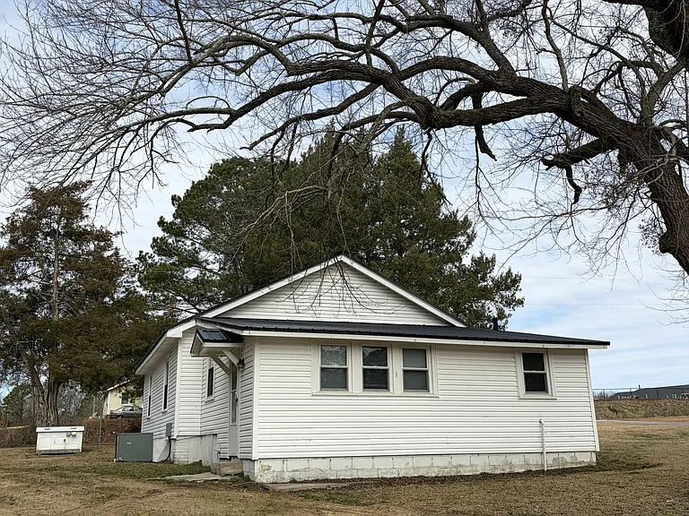 5292 Red Hill Church Rd — Photo 10