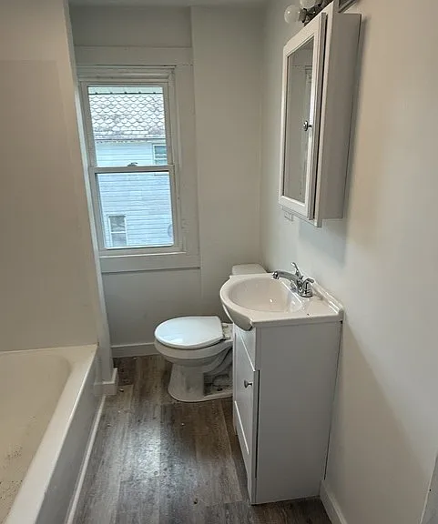 1155 Ward St NW — Photo 8