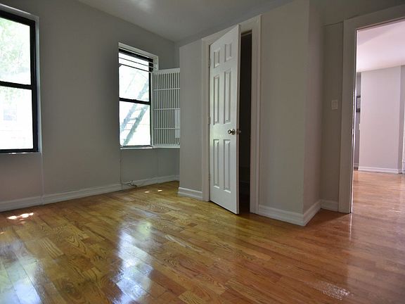5th image of 434 W 163rd St APT 9