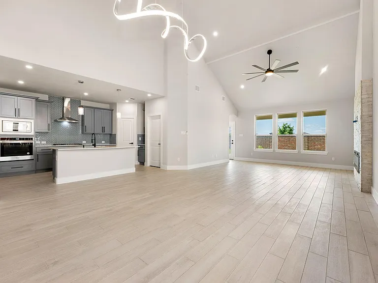 1221 Woodflower Dr — Photo 7