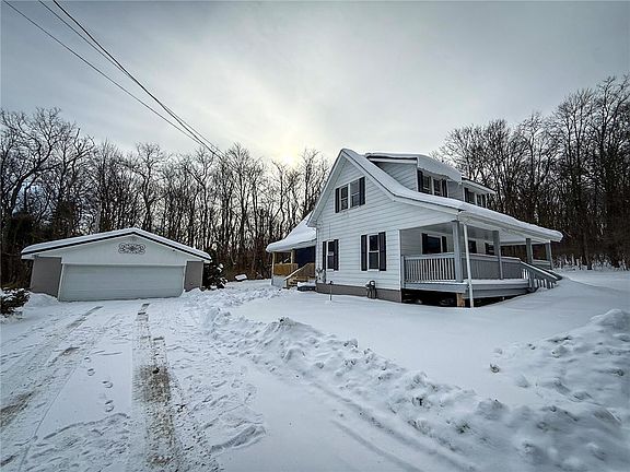 2nd image of 2678 Oneida Valley Rd