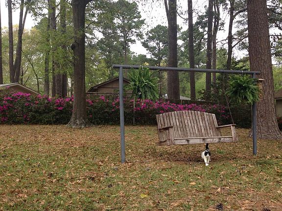 3rd image of 2101 Briargrove Dr