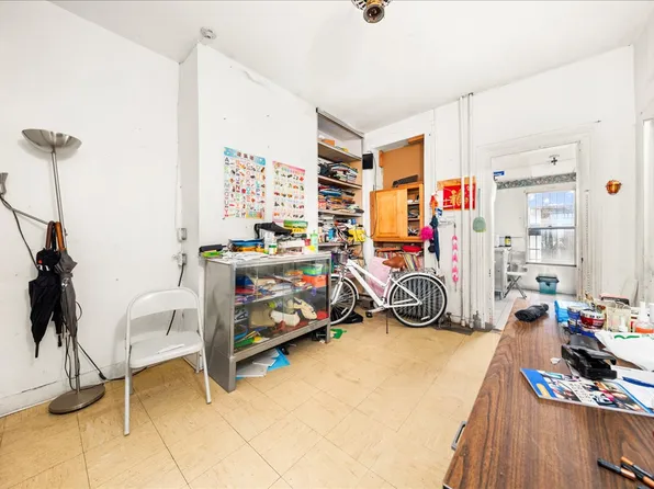 87 Stanhope Street image 5 of 6