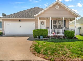 606 E Clay, Ozark, MO 65721