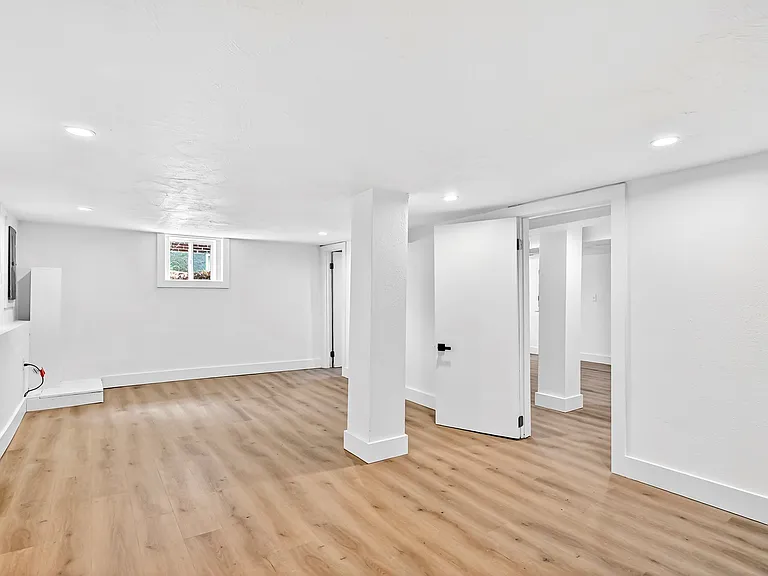 620 S Weller Ave — Photo 26