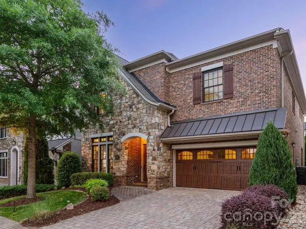 4315 Calvet Ct, Charlotte, NC 28210