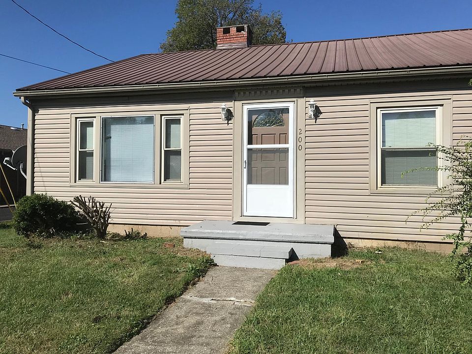 1st image of 200 Boggs Ln