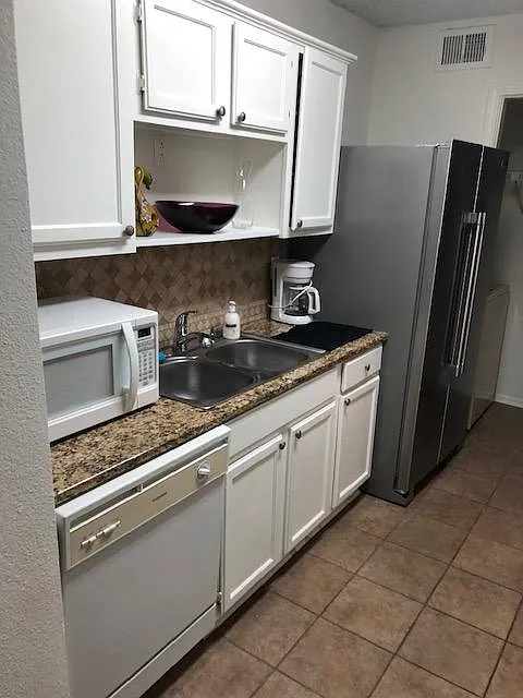 1 bed, 545 sqft, $1,500 — Photo 4