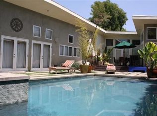 551 Huntley Dr, West Hollywood, CA 90048