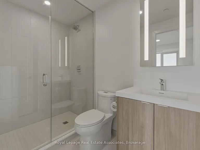 25 Cordova Ave #1112 — Photo 18