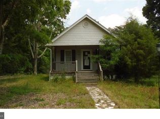 350 Gardens Ave, Atco, NJ 08004
