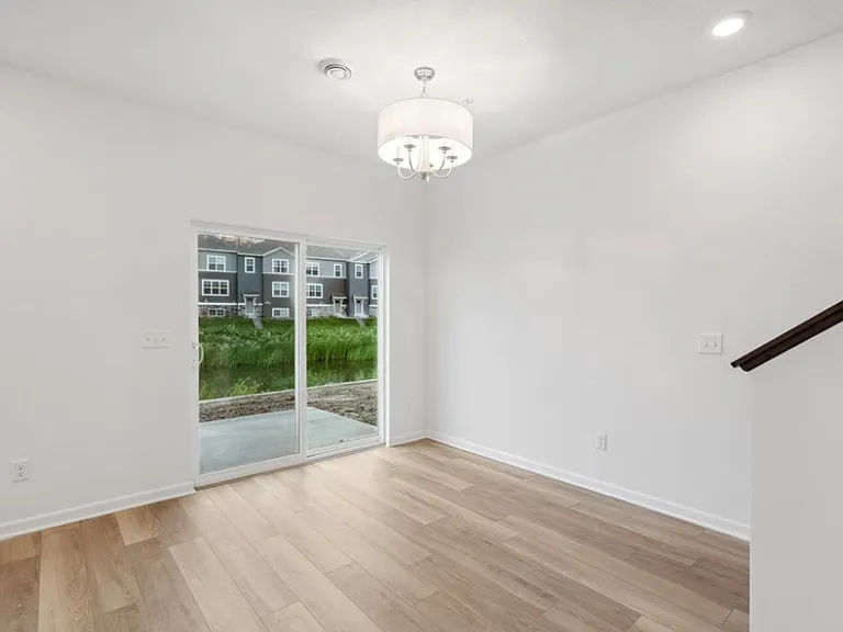 13644 Busch Ln — Photo 5