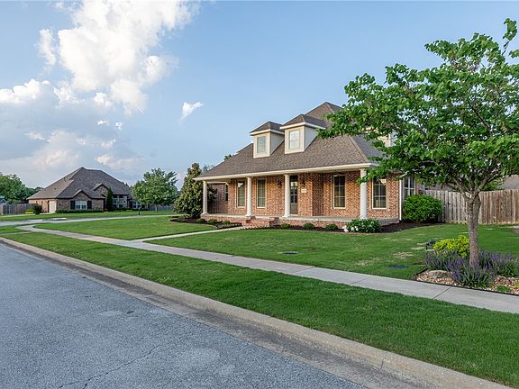 4th image of 3751 E Spyglass Hill Dr
