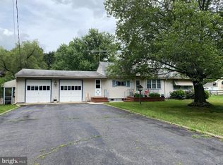 117 Springfield Meeting House Rd, Jobstown, NJ 08041