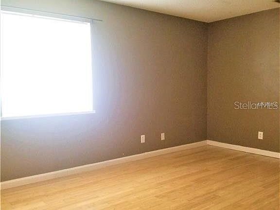5th image of 7507 Camarina Calle