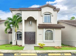 18713 NW 84th Psge APT 2105, Hialeah, FL 33015
