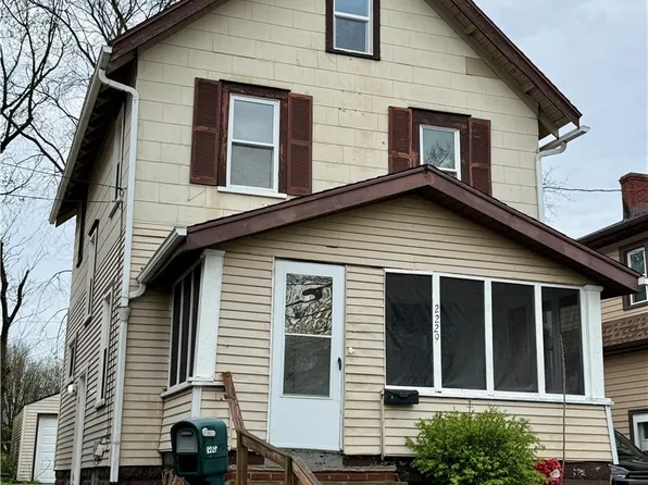 2229 25th St SW, Akron, OH 44314