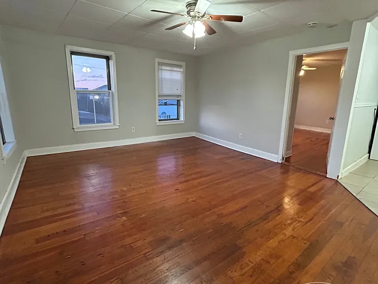 276 4th St Fall River, MA Two Units Available: Room for $600 & 1 Bedroom for $1,250! — Photo 8