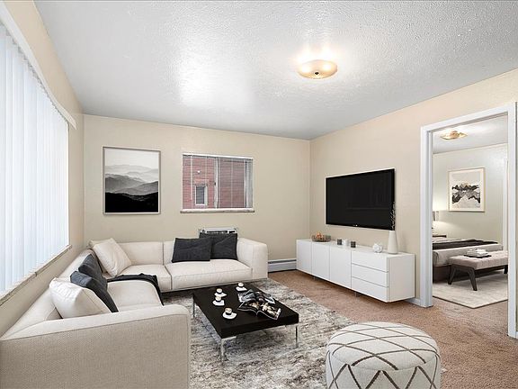 3rd image of 1419 N Downing St APT 204