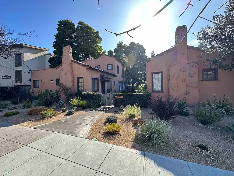 1217 Oak Grove Ave #8 — Photo 9