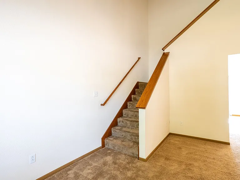 601-603 Glenstone Dr. — Photo 31