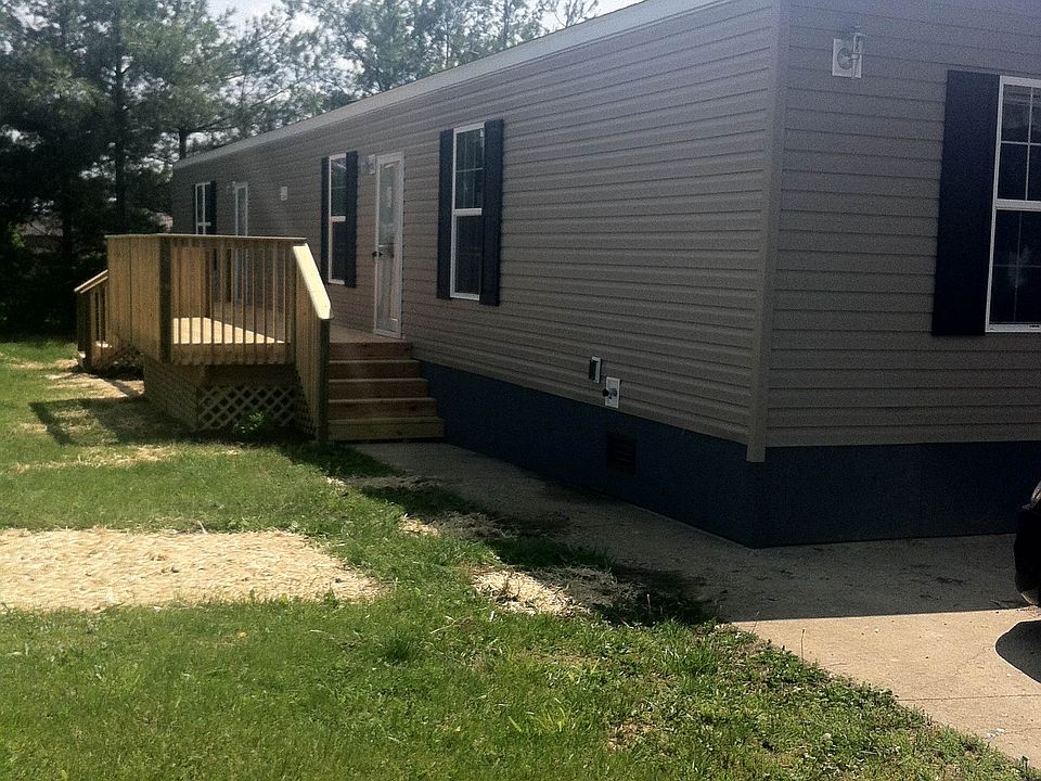 1st image of 420 Hawthorne Dr