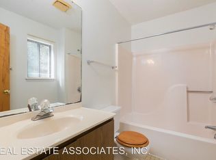 4 Carson Cir, Durham, NC 27705