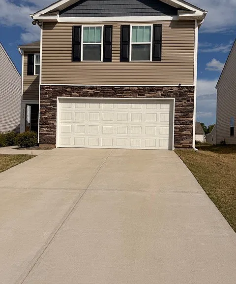 1348 Saddle Ct — Photo 1