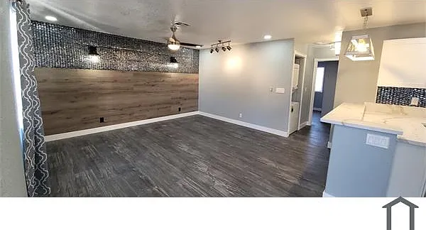 2 bed, 875 sqft, $1,650 — Photo 2