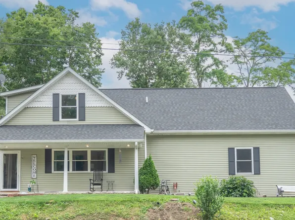 612 N Madison St, Greencastle, IN 46135